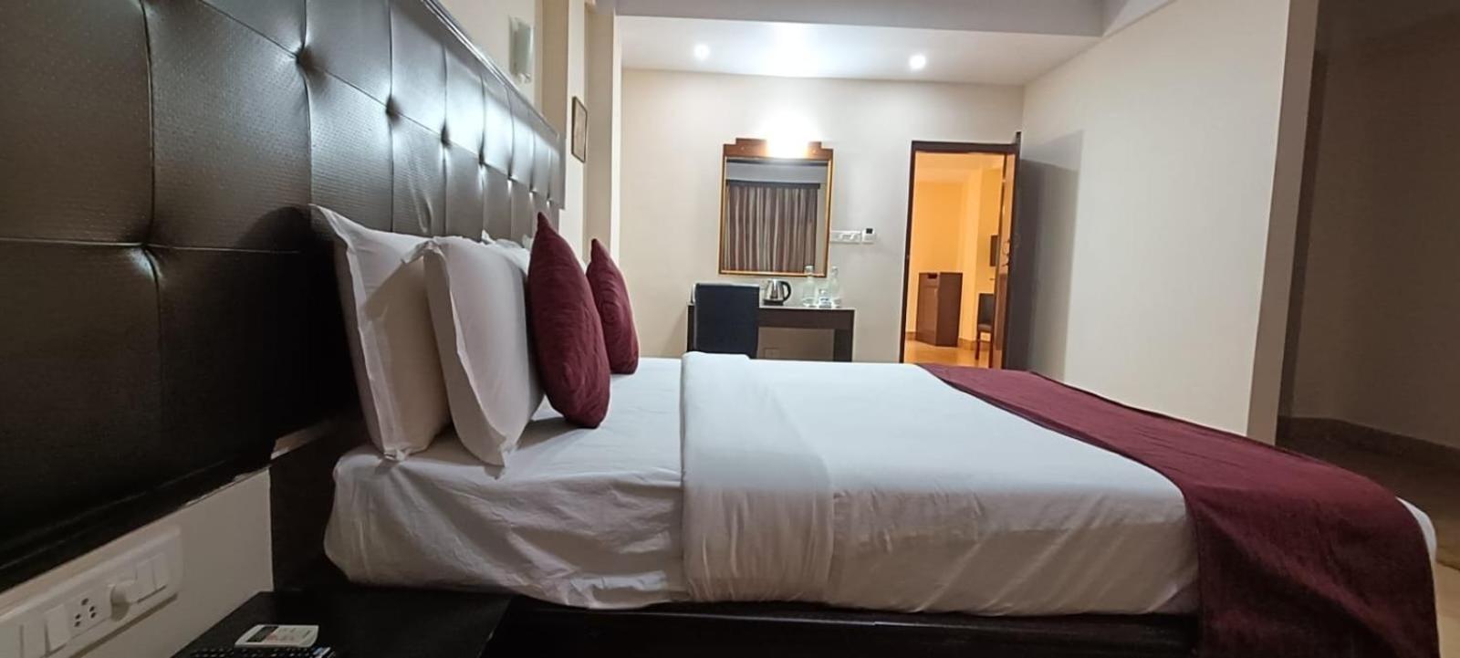 Polo Tura Hotel Kültér fotó