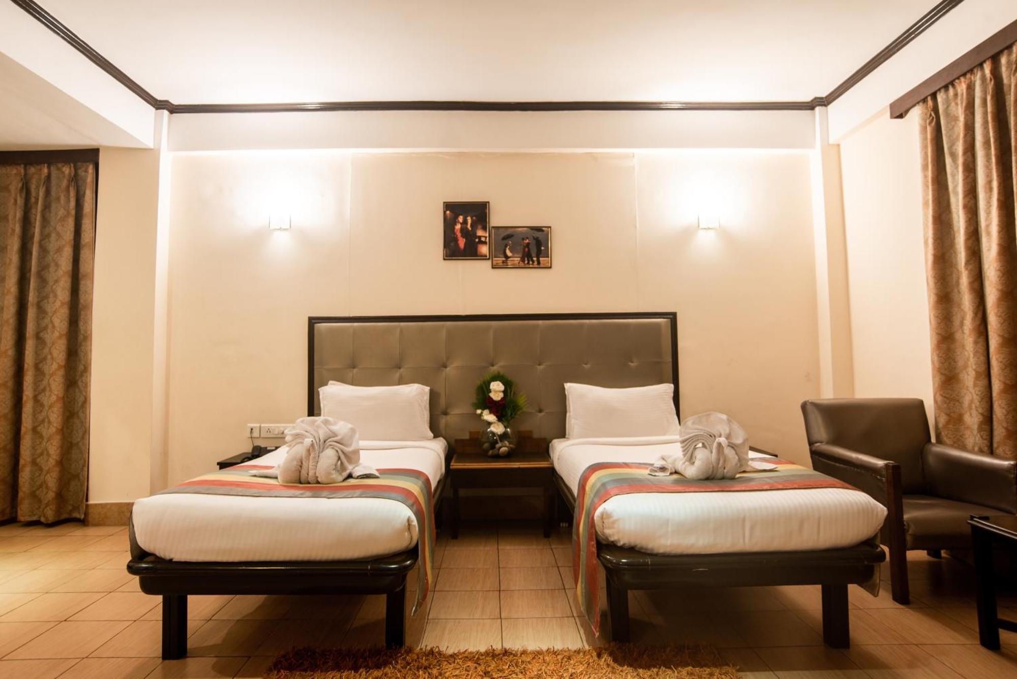 Polo Tura Hotel Kültér fotó